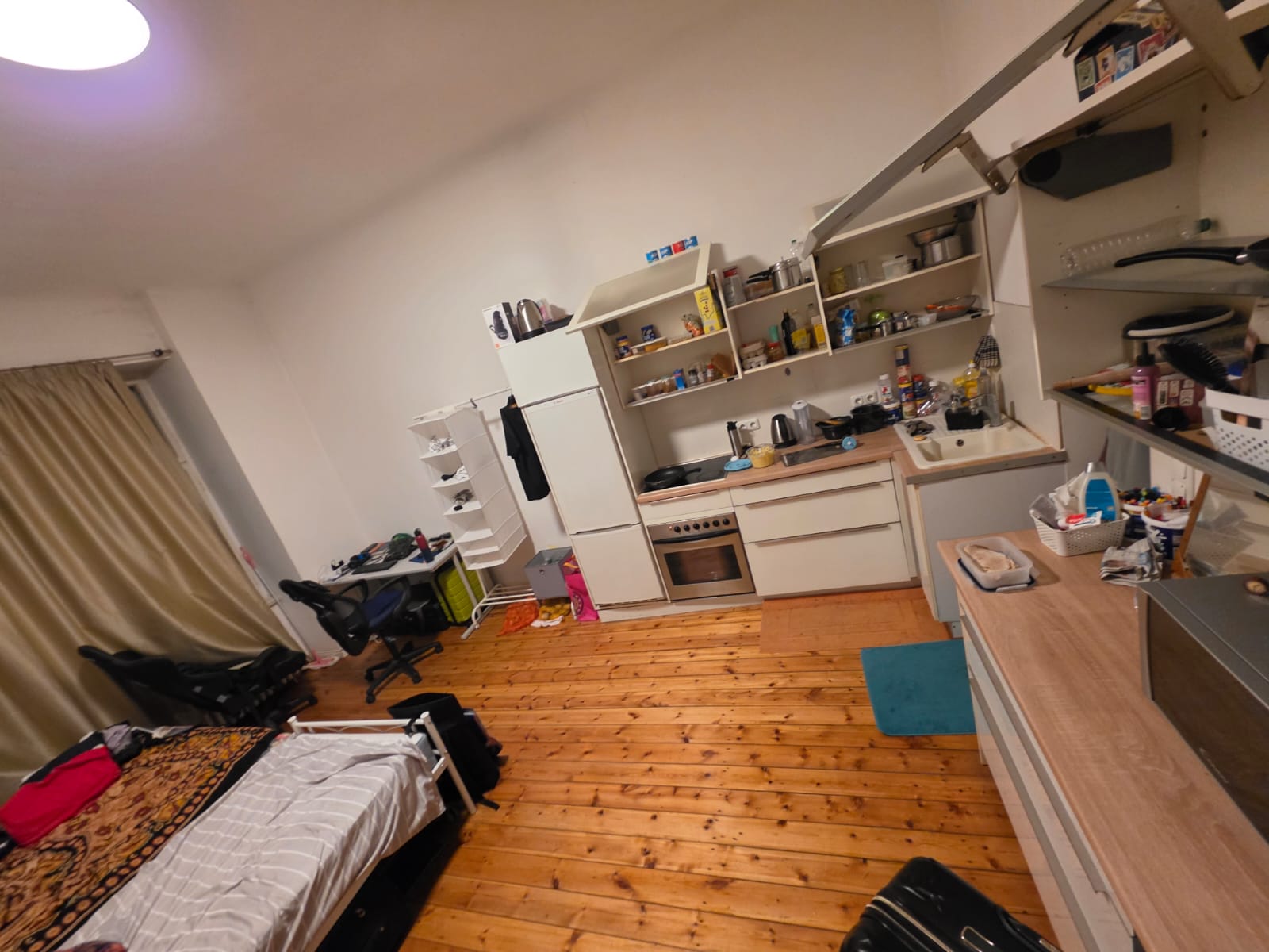Single Room for 2 boys shared apartment.